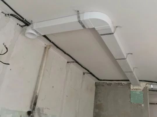Вентиляция и вентиляционные решетки в натяжном потолке